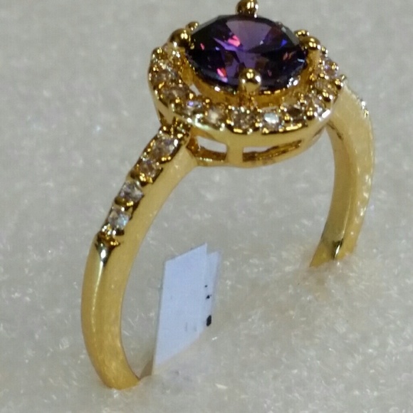 Purple and white cubic in 14K yellow gold plate - Picture 4 of 4